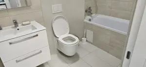 Lux la inaltime , apartament 2 camere la etajul 10 11 situat in Arad in complexul  ADORA - imagine 8