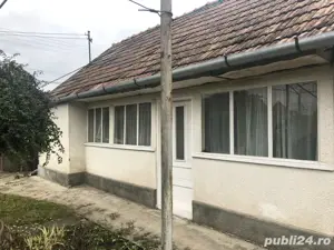 Casa de vanzare 3 camere - imagine 2 Casa de vanzare 3 camere - imagine 2