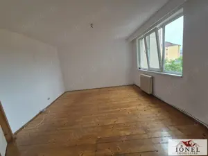Apartament doua camere decomandat de vanzare in Aiud