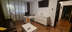 Inchiriez apt. 3 cam. Gorjului-Militari, Str. Cărăbușului, la 8 minute metrou, renovat, loc parcare.