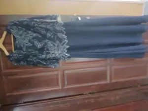 Vind rochie pentru ocazii,foarte frumoasa deosebita