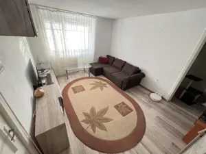 Apartament ultracentral 2 camere Simeria - imagine 5