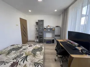 Apartament ultracentral 2 camere Simeria - imagine 4