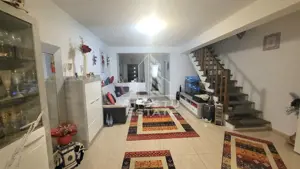 Casa insiruita,3 dormitoare,2 bai,Dumbravita - imagine 5