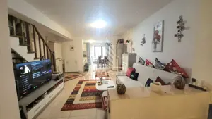 Casa insiruita,3 dormitoare,2 bai,Dumbravita - imagine 2