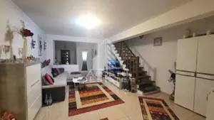 Casa insiruita,3 dormitoare,2 bai,Dumbravita - imagine 4
