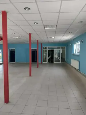 Depozit cu spatiu comercial - imagine 5