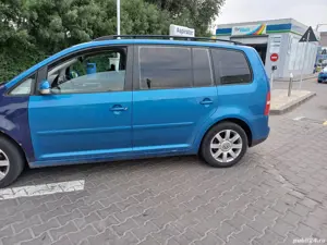 Dezmembrez Vw Touran 1.9 TDi  - imagine 2