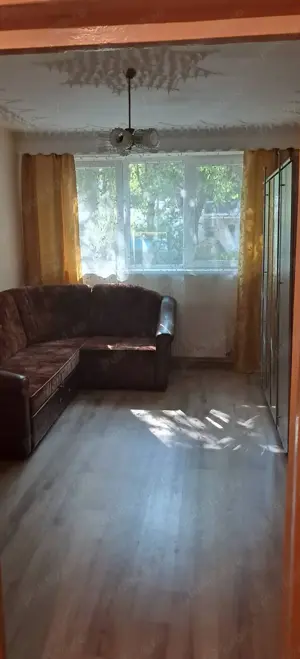 Apartament cu doua camere, disponibil