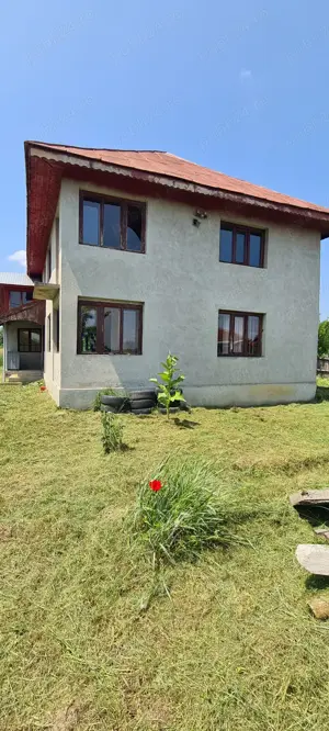 Proprietate unică la marginea orașului Târgu Jiu   Casă solidă P+1 + teren intravilan și extravilan  - imagine 2