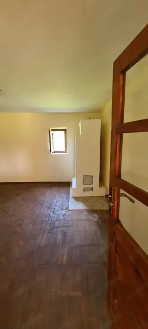 Proprietate unică la marginea orașului Târgu Jiu   Casă solidă P+1 + teren intravilan și extravilan  - imagine 8