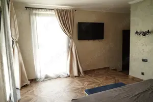 Casă superbă de vânzare  - imagine 2