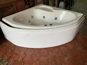 Cadă hidromasaj de colț semirotundă 140x140 cm 