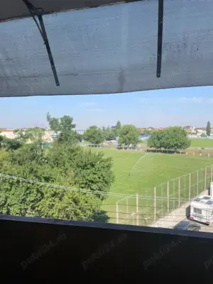 Vand apartament , 2 camere , decomandat , etaj 3 , stadion - imagine 6 Vand apartament , 2 camere , decomandat , etaj 3 , stadion - imagine 6