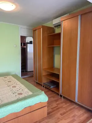 Vand apartament , 2 camere , decomandat , etaj 3 , stadion - imagine 8 Vand apartament , 2 camere , decomandat , etaj 3 , stadion - imagine 8