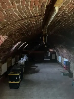 Vand casa , situata central , str. T.Popovici nr.2 - imagine 9 Vand casa , situata central , str. T.Popovici nr.2 - imagine 9