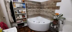 Unic proprietar  vând casă cu teren generos! OPORTUNITATE pentru INVESTIȚII! - imagine 10