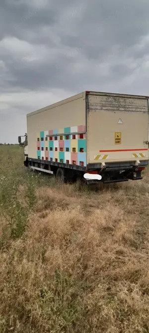 Camion apicol omologat Mercedes Benz 811 - imagine 4