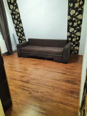 Vând apartament 1 camera,Podgoria