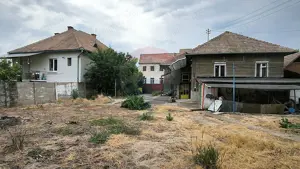 Casă pe un nivel in Medias, teren 533 mp, curte dreapta - imagine 10