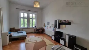 Apartament  clasic de doua camere zona Centrul Istoric - imagine 5