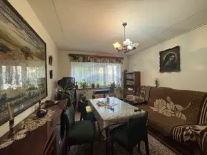 Apartament 3 camere, et.3, 63 mp