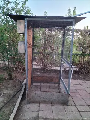 Vand voliera foarte mare pentru pasari exotice cu 12 cuiburi incluse - imagine 3 Vand voliera foarte mare pentru pasari exotice cu 12 cuiburi incluse - imagine 3