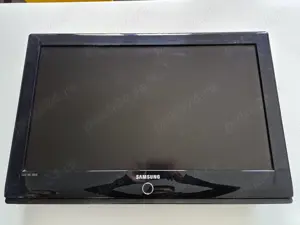 televizor LCD Samsung 32' diagonala 81cm - imagine 2