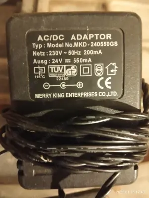 Alimentator incarcator 24V