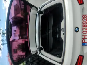 BMW Seria 5, F11, Inmatriculat - imagine 9 BMW Seria 5, F11, Inmatriculat - imagine 9