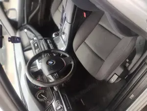 BMW Seria 5, F11, Inmatriculat - imagine 6 BMW Seria 5, F11, Inmatriculat - imagine 6