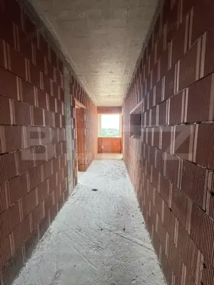 Locuință sau business? Tu alegi – proprietate cu multiple posibilități în Peștiș - imagine 5