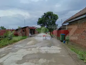 Casa cu 3 camere, suprafata de 140 mp  - imagine 13