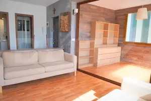 Apartament cu 3 camere, GARAJ, loc de parcare,  ansamblu privat -zona Grigorescu - imagine 3 Apartament cu 3 camere, GARAJ, loc de parcare,  ansamblu privat -zona Grigorescu - imagine 3