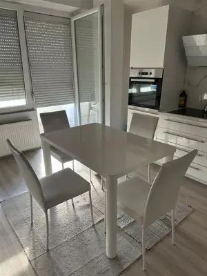 Oferim spre inchiriere garsoniera mobilata si utilata complet situata in zona Floreasca