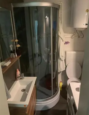 Inchiriez garsoniera in zona Grozăvești - imagine 2