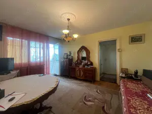 apartament 2 camere - bloc fara risc - zona Podul de Piatra-Cantemir, la cateva minute de Palas Mall