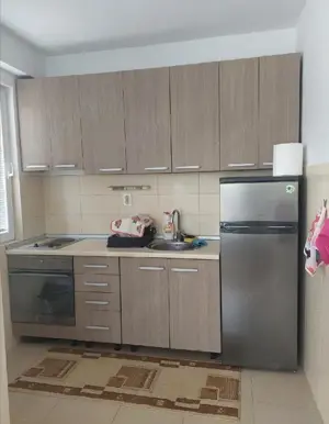 Garsoniera de inchiriat in zona Romana