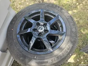 genți cu cauciucuri - imagine 3 genți cu cauciucuri - imagine 3