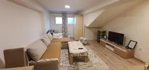 Inchiriez garsoniera in zona Piata Universitatii - imagine 2