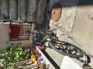 Vând bicicletă,stare foarte bună.