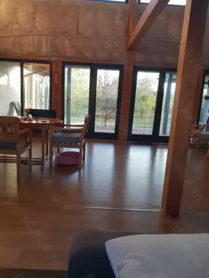 Casa (vila) 5 camere nu este finisata complet. Vadul Anei Branesti - imagine 10 Casa (vila) 5 camere nu este finisata complet. Vadul Anei Branesti - imagine 10