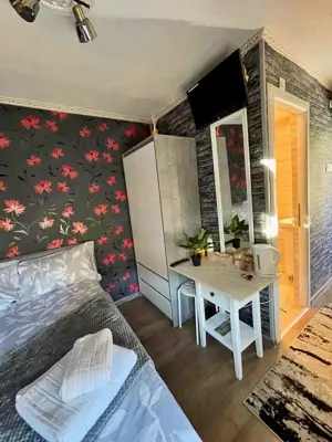 Garsoniera Orșova  Zona Centrală  Etaj 1   - imagine 13