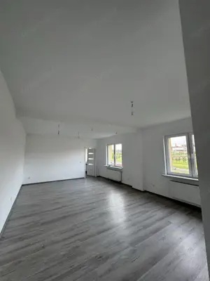 Garsoniera in zona Izvor