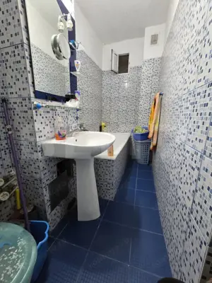 Apartament cu 2 camere, decomandat Zona Sara - imagine 7