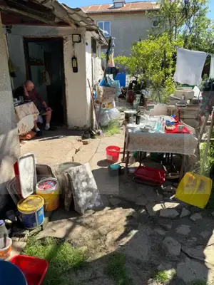 Casa individuala batraneasca demolabila + teren de 280 mp, zona Pallady - imagine 3