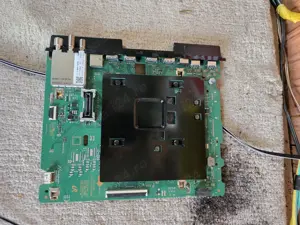 Dezmembrez tv Samsung qe65q70