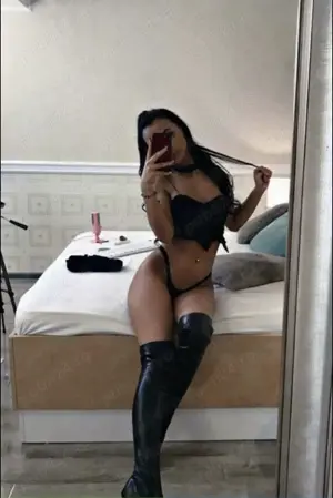 Fac doar deplasări party