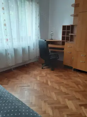 Proprietar dau în chirie apartament cu 2 camere decomandate aflat în casă. - imagine 4