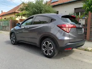 Honda HR-V 1.5 i-VTEC Executive automatic navi camera 68.000 km  - imagine 3